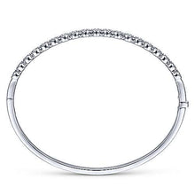 Load image into Gallery viewer, Pave Diamond Cluster Bracelet