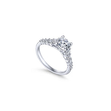 Load image into Gallery viewer, Graduated Diamonds Semi Mount Engagement Ring