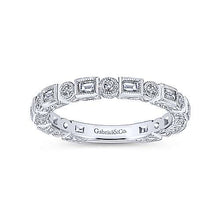 Load image into Gallery viewer, Round &amp; Baguette Diamond Eternity Band