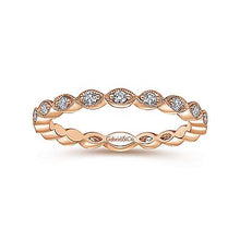 Load image into Gallery viewer, 14k Rose Gold Marquise Station Band