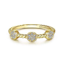 Load image into Gallery viewer, 14k Yellow Gold Bezel Diamond Ring