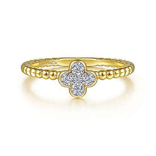 Load image into Gallery viewer, Diamond Cluster Clover Ring